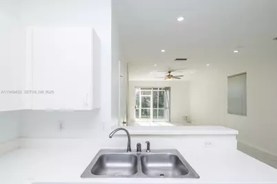 1911 Madeira Dr #1911, Weston, FL 33327 - Photo 23