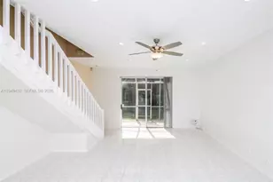 1911 Madeira Dr, Weston, FL 33327 - Photo 11