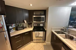 5880 Collins Ave, Miami Beach, FL 33140 - Photo 13