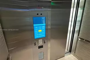 5880 Collins Ave, Miami Beach, FL 33140 - Photo 17