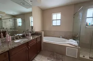 9855 NW 89th Terrace, Doral, FL 33178 - Photo 13