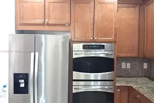 9855 NW 89th Terrace, Doral, FL 33178 - Photo 29