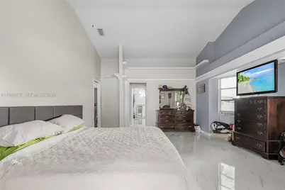 211 47th St, Cape Coral, FL 33914 - Photo 11