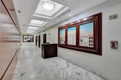 168 SE 1st St #1200, Miami, FL 33131 - Photo 7