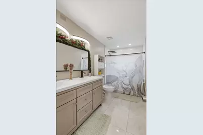 8615 Bridle Path Ct, Davie, FL 33328 - Photo 5