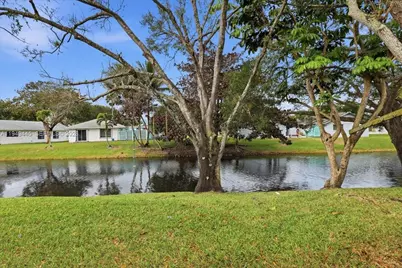 8615 Bridle Path Ct, Davie, FL 33328 - Photo 27