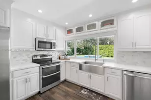 7601 SW 165th Terrace, Palmetto Bay, FL 33157 - Photo 5