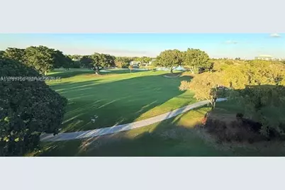 8931 N New River Canal Rd #4C, Plantation, FL 33324 - Photo 9