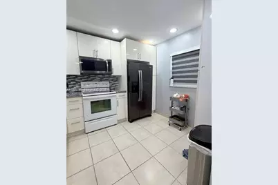 8931 N New River Canal Rd #4C, Plantation, FL 33324 - Photo 11