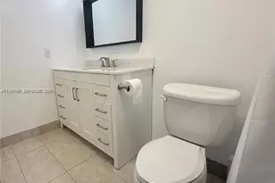 8931 N New River Canal Rd, Plantation, FL 33324 - Photo 23