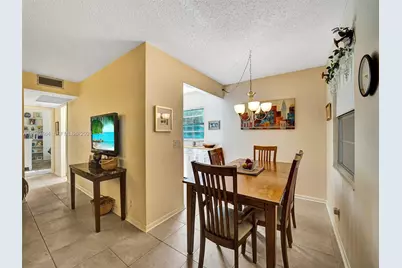 251 SW 134th Way #110M, Pembroke Pines, FL 33027 - Photo 11
