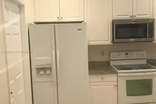 3338 Lakeside Dr, Davie, FL 33328 - Photo 15