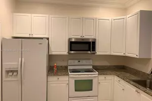 3338 Lakeside Dr, Davie, FL 33328 - Photo 21