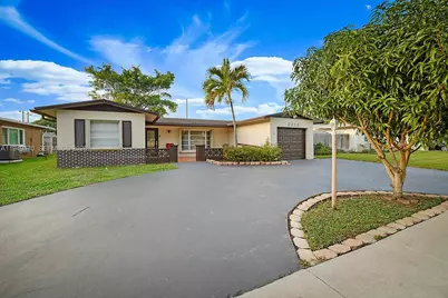 2210 NW 91st Ter, Pembroke Pines, FL 33024 - Photo 1