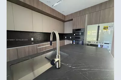 1431 SW 20th St, Miami, FL 33145 - Photo 7