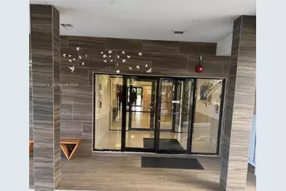 4164 Inverrary Dr #913, Lauderhill, FL 33319 - Photo 5