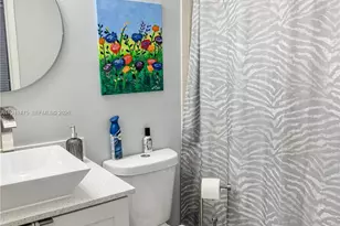 841 NE 207th Ln, Miami, FL 33179 - Photo 15