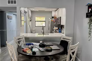 841 NE 207th Ln, Miami, FL 33179 - Photo 23