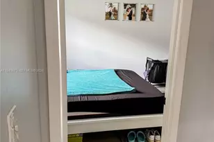 841 NE 207th Ln, Miami, FL 33179 - Photo 27