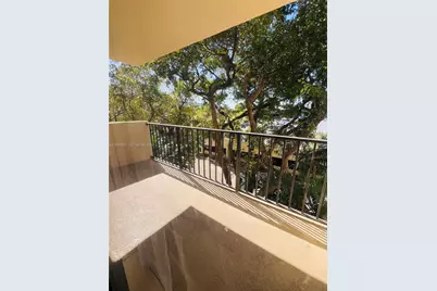 1470 NE 123rd St #A408, North Miami, FL 33161 - Photo 9