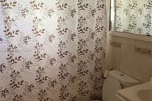 1120 NW 31st St, Miami, FL 33127 - Photo 9