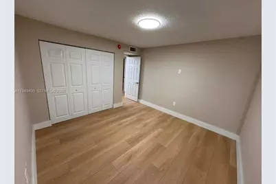 1990 W 56th St #1311, Hialeah, FL 33012 - Photo 7