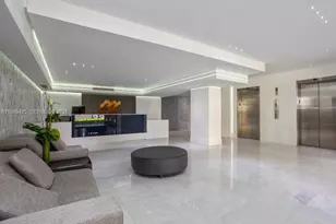 6423 Collins Ave, Miami Beach, FL 33141 - Photo 15