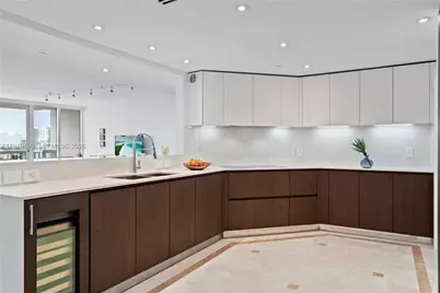 1643 Brickell Ave #2506, Miami, FL 33129 - Photo 9