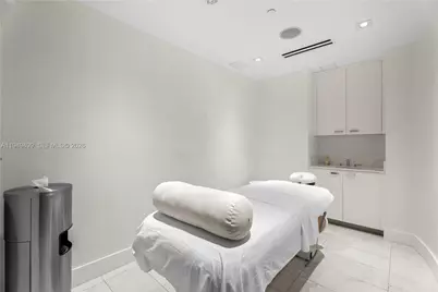 1643 Brickell Ave #2506, Miami, FL 33129 - Photo 59