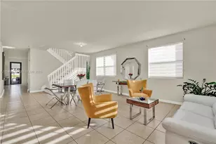 9411 W 35th Ave, Hialeah, FL 33018 - Photo 5