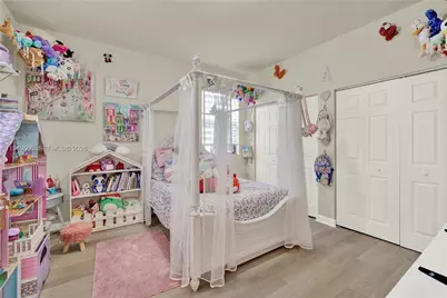 9411 W 35th Ave, Hialeah, FL 33018 - Photo 29