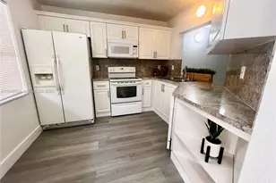 9156 NW 40th St, Coral Springs, FL 33065 - Photo 1