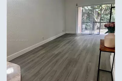 9156 NW 40th St #105-1, Coral Springs, FL 33065 - Photo 3