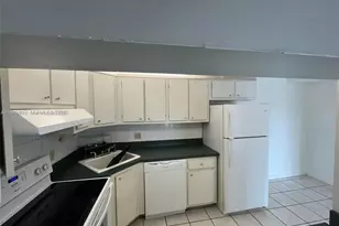 1001 Green Pine Blvd, West Palm Beach, FL 33409 - Photo 5