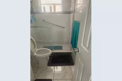 350 E 21st St #108, Hialeah, FL 33010 - Photo 11