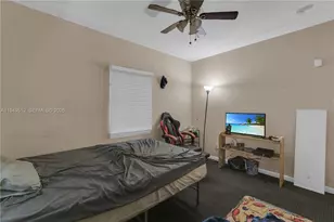 1478 NW 74th St, Miami, FL 33147 - Photo 13