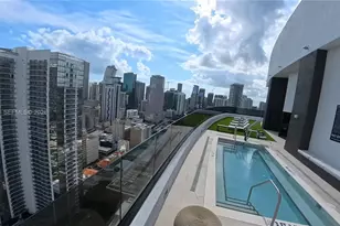 225 N Miami Ave, Miami, FL 33132 - Photo 17