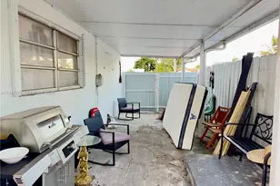 4910 NW 173rd St, Miami Gardens, FL 33055 - Photo 15