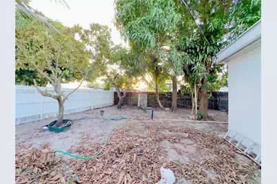 4910 NW 173rd St, Miami Gardens, FL 33055 - Photo 19