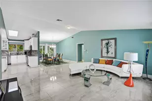 11201 NW 4th Ct, Plantation, FL 33325 - Photo 5