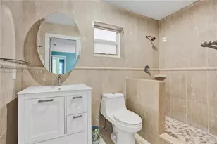 11201 NW 4th Ct, Plantation, FL 33325 - Photo 29