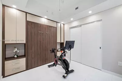 851 NE 1st Ave #4108, Miami, FL 33132 - Photo 21