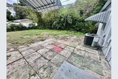 11925 NW 3rd Ave, Miami, FL 33168 - Photo 17