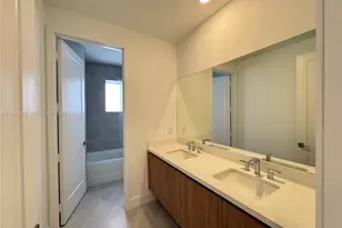 19670 NE 14th Ct, Miami, FL 33179 - Photo 33