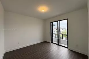 19670 NE 14th Ct, Miami, FL 33179 - Photo 33