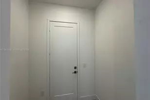 19670 NE 14th Ct, Miami, FL 33179 - Photo 5