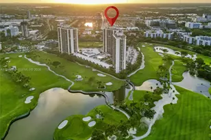 20301 W Country Club Dr, Aventura, FL 33180 - Photo 7