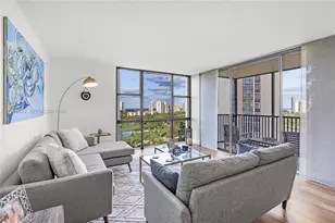 20301 W Country Club Dr, Aventura, FL 33180 - Photo 17