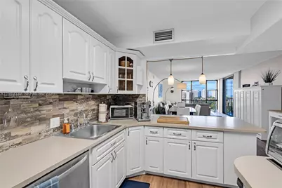 20301 W Country Club Dr #1623, Aventura, FL 33180 - Photo 27