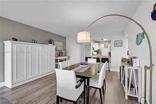 20301 W Country Club Dr, Aventura, FL 33180 - Photo 21